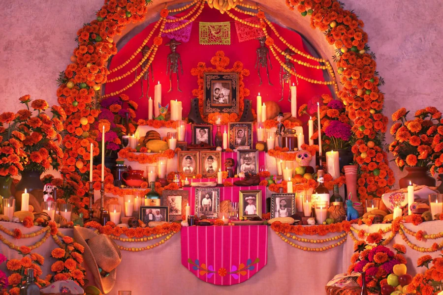 La ofrenda de Día de Muertos es un altar para honrar a los seres queridos fallecidos. | Gob.mx