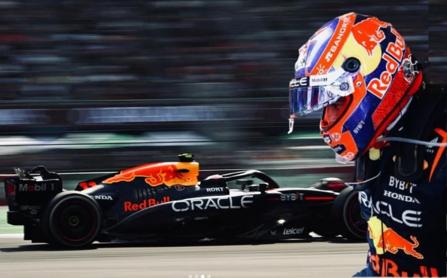 Checo Pérez no pudo evitar la catástrofe en el GP de México. FOTO: @schecoperez