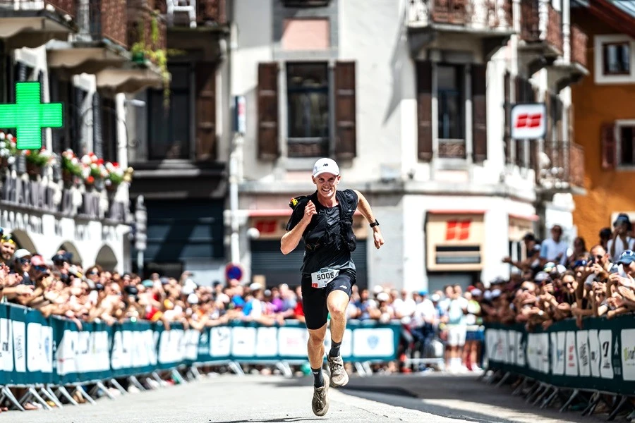 New Balance y el Maratón de Mont-Blanc, aliados en el épico trail running francés. |  newbalance.com