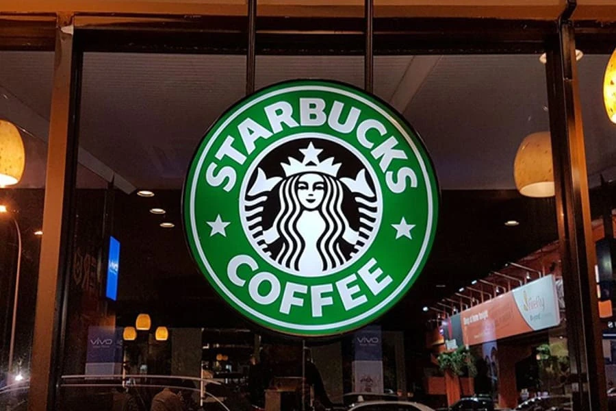 Estalla en Estados Unidos huelga sindical de Starbucks. | Especial