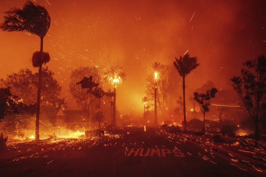 El cambio climático agrava los incendios aumentando el calor y la sequedad. | @cesargutipri