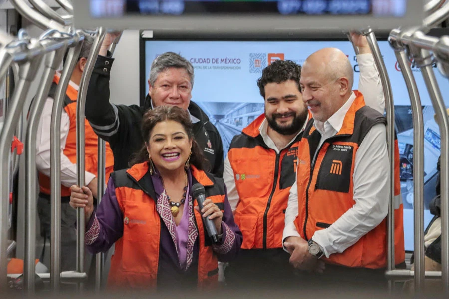 Clara Brugada, Jefa de Gobierno de la CDMX, en recorrido de supervisión a los trabajos de rehabilitación de 5 estaciones de la Línea 1 del Metro. | @ClaraBrugadaM